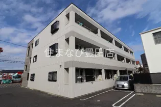 イーストフィールド寿の画像