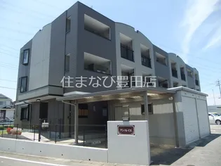 アンソレイエ【3階】の外観