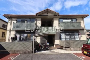 ロイヤルステージD【1階】の外観