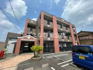 ヴィクトリー【2階】の外観