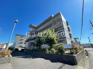 ニュークリーンシティ【1階】の外観