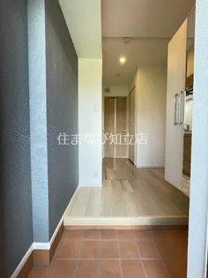 サンパティーク塩田【1階】の玄関