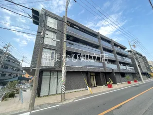 MOANA GRAND RESIDENCE【301号室】の外観