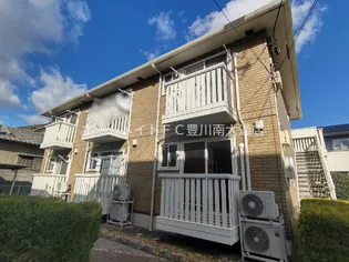 愛知県豊川市新豊町2丁目【アパート】の外観