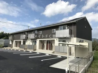 愛知県豊川市上長山町西水神平【アパート】の外観