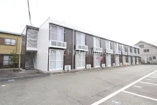 愛知県豊川市御津町御馬塩浜【アパート】の外観