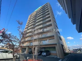 ロイヤルハイツ石黒【8階】の外観