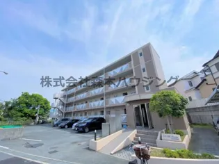 ラ・ジョリーメゾン【 303号室】の外観
