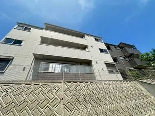 BELLE CEREZO古曽部の画像