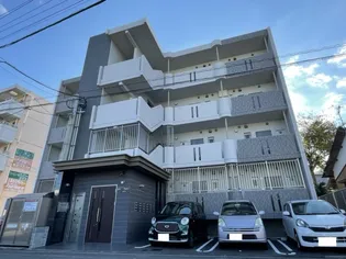 RIVIERE CHAMP 元宮の画像