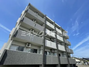 ハーバーイースト【1階】の外観