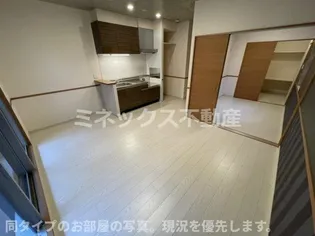 パルイースト【2階】の居間