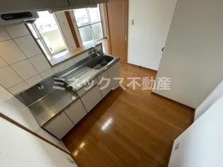 ファミリアOdo【3階】のキッチン