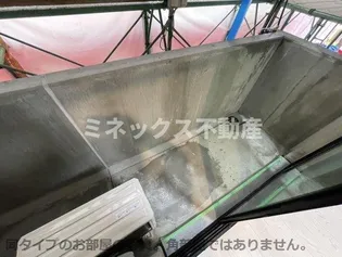 The Rock APT【2階】の玄関