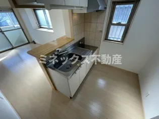 シャルマンオルキデ【4階】のキッチン