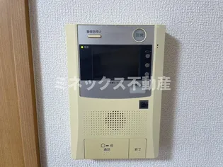 ラヴィドール【4階】の玄関