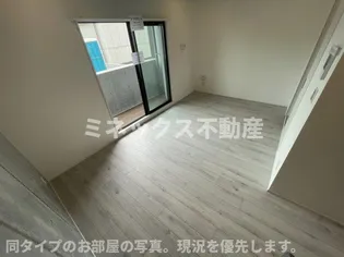 ラフィーナパレス宮崎東【2階】の玄関