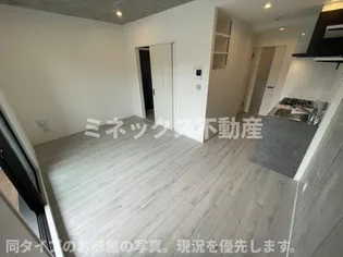 ラフィーナパレス宮崎東【2階】の居間