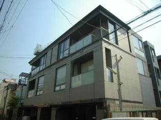 ヴェルビュ二条城東【1階】の外観