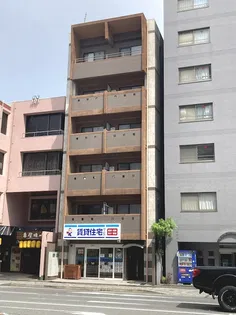 RAVENNAの外観