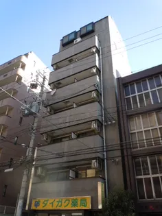 クレーデル四条【4階】の外観