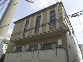 タワーズ五条【1階】の外観