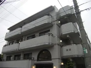 ロイヤルビーブル【2階】の外観