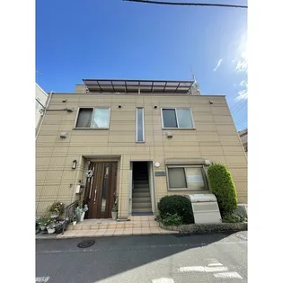 アヴニール【302B号室】の外観