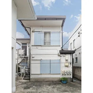 ビバリー・ハウス A棟【102号室】の外観