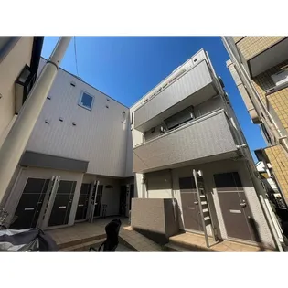 シャルールの画像