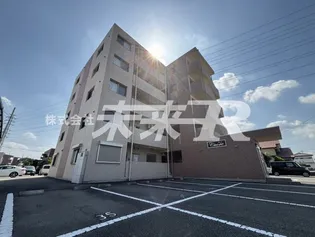クオーレ【201号室】の外観