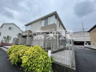 キャット・テール【1階】の外観