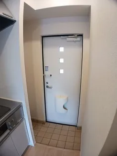 アルエットB【1階】の玄関