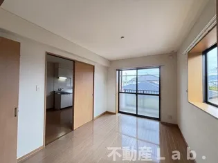 エル・ドラド【2階】の外観