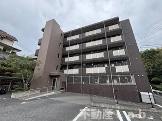 クローバーマンションの画像