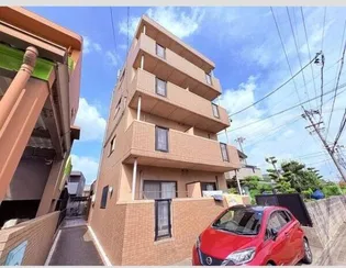 レージュウイングの画像