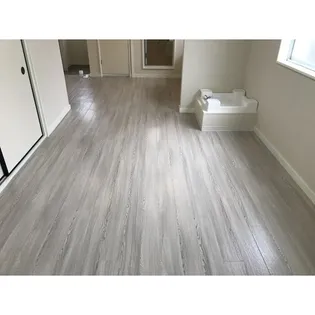 ラパールピア【2階】の居間