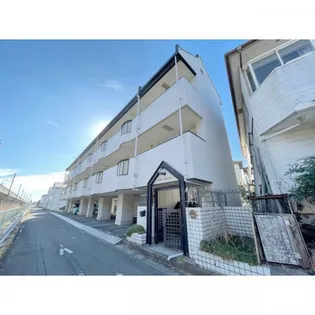 ホワイトパレス文京町【2階】の外観
