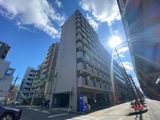 クレスト泉【6階】の外観