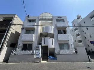 カーサラフィーネ【1階】の外観