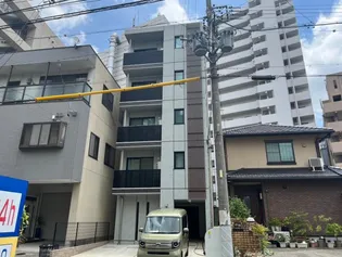 カロス新栄【2階】の外観