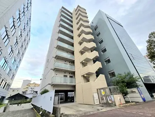 ノーブル徳川【6階】の外観