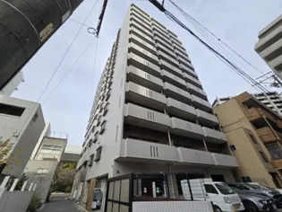レジデンス泉【10階】の外観