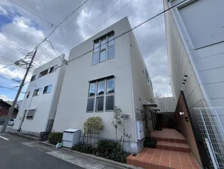 コレクション名駅西【1階】の外観