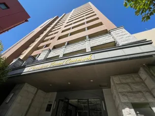 プレサンス泉セントマーク【7階】の外観