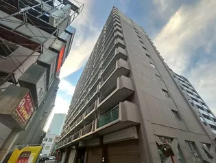 サンベアーマンション金山【5階】の外観