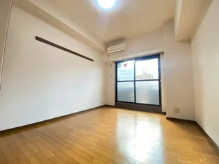 グランデ泉【7階】の外観