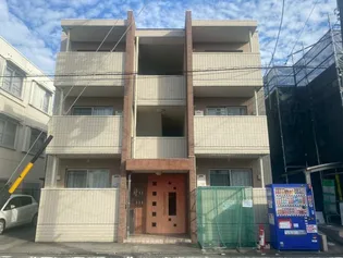 ヴィレッジF【3階】の外観