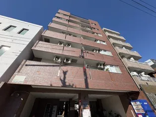 ララハート【6階】の外観