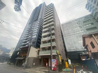 ライブコート泉【8階】の外観